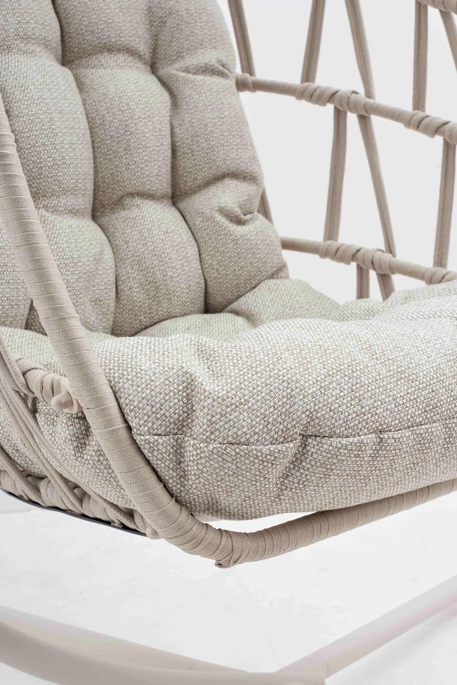 Ovo Swing Chair, close-up of construction and design details